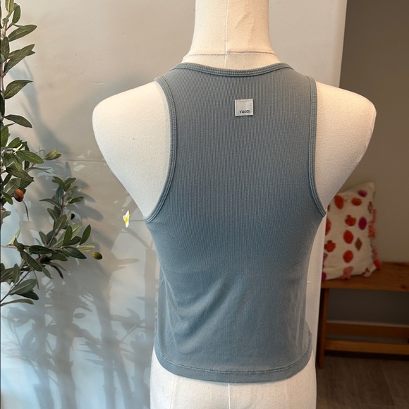 Vuori Pose Plyo Tank w/ Defect - Picture 8 of 11